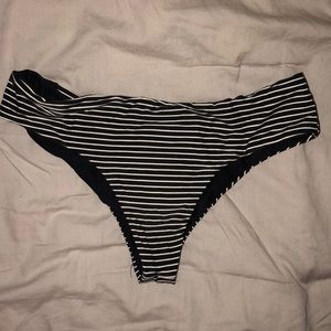 Billabong bottoms NWOT